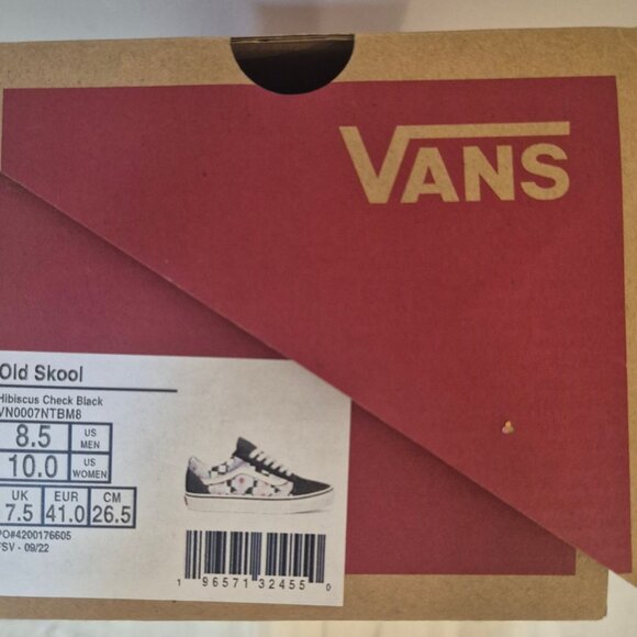 Old Skool Vans (Women's US 10, Men's US 8.5), black and flower - Picture 2 of 4